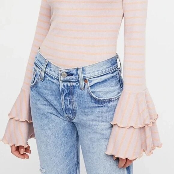 We the Free People Women’s Top Size L Lavender Peach Striped Ruffled Bell Sleeve - Picture 3 of 12